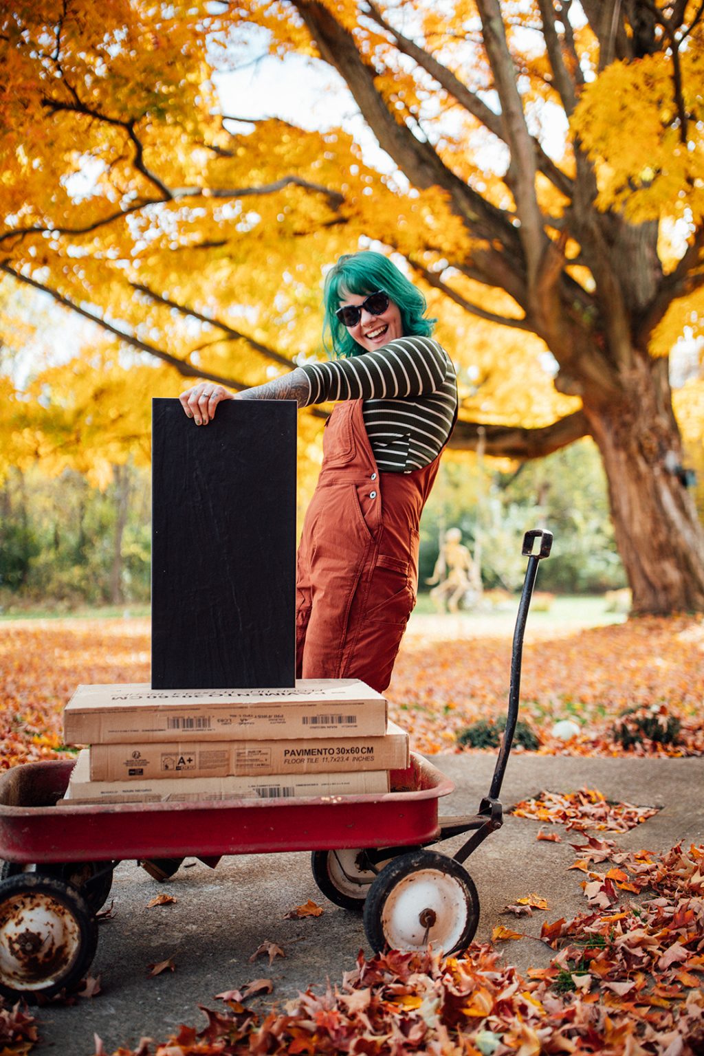 THE best overalls // duluth heirloom gardening overalls review - THE ...