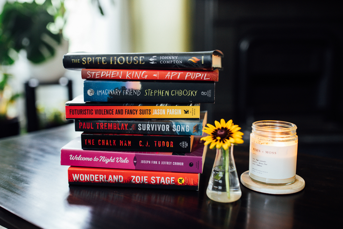 remaindered books?! // Book Outlet review - THE DAINTY SQUID