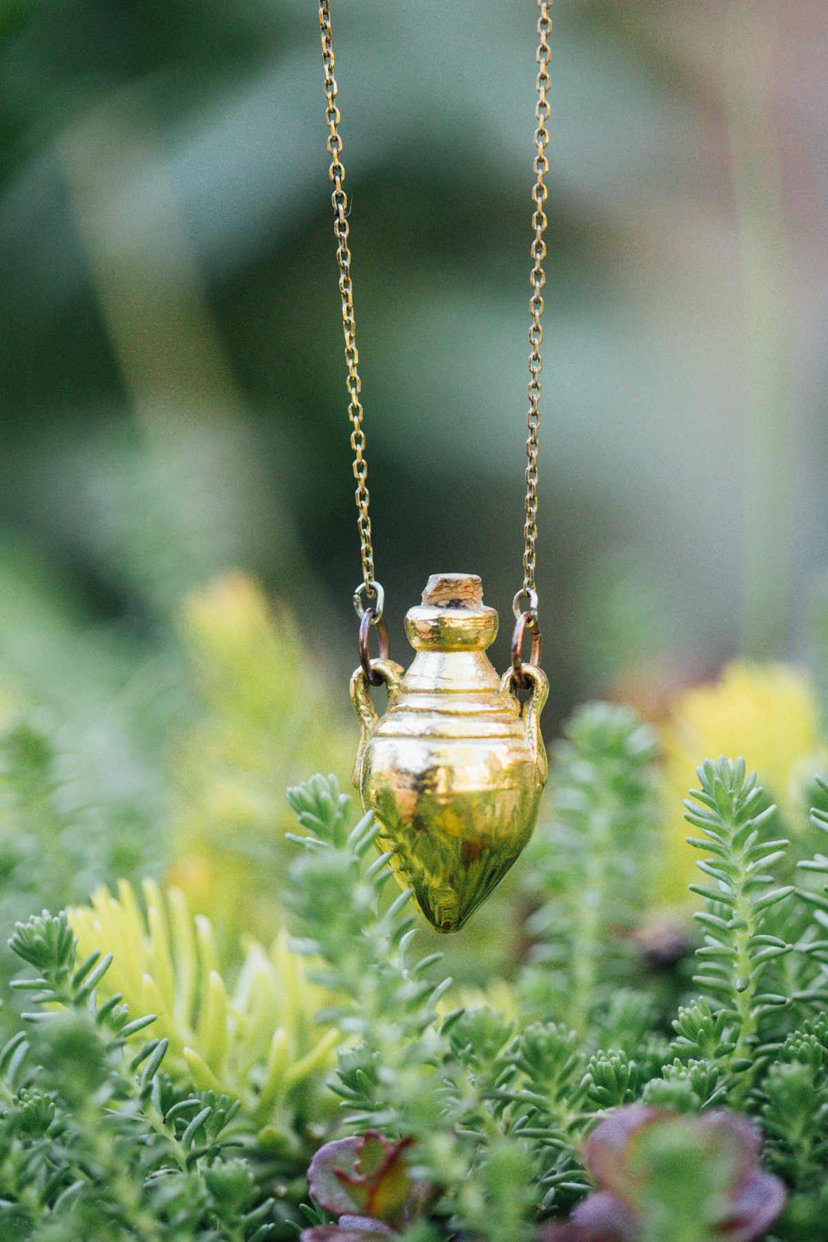 ash carrier mourning necklace